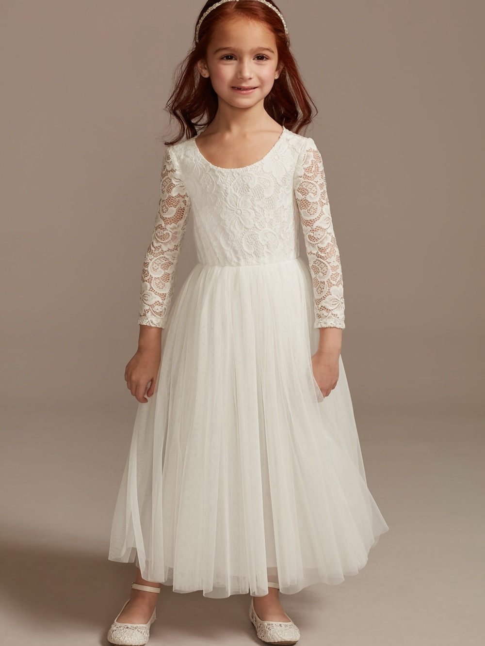 David’s Bridal Scalloped V-Back Lace A-Line Flower Girl Dress